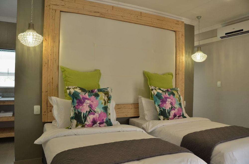 Country Boutique Hotel Уайт-Ривер Экстерьер фото