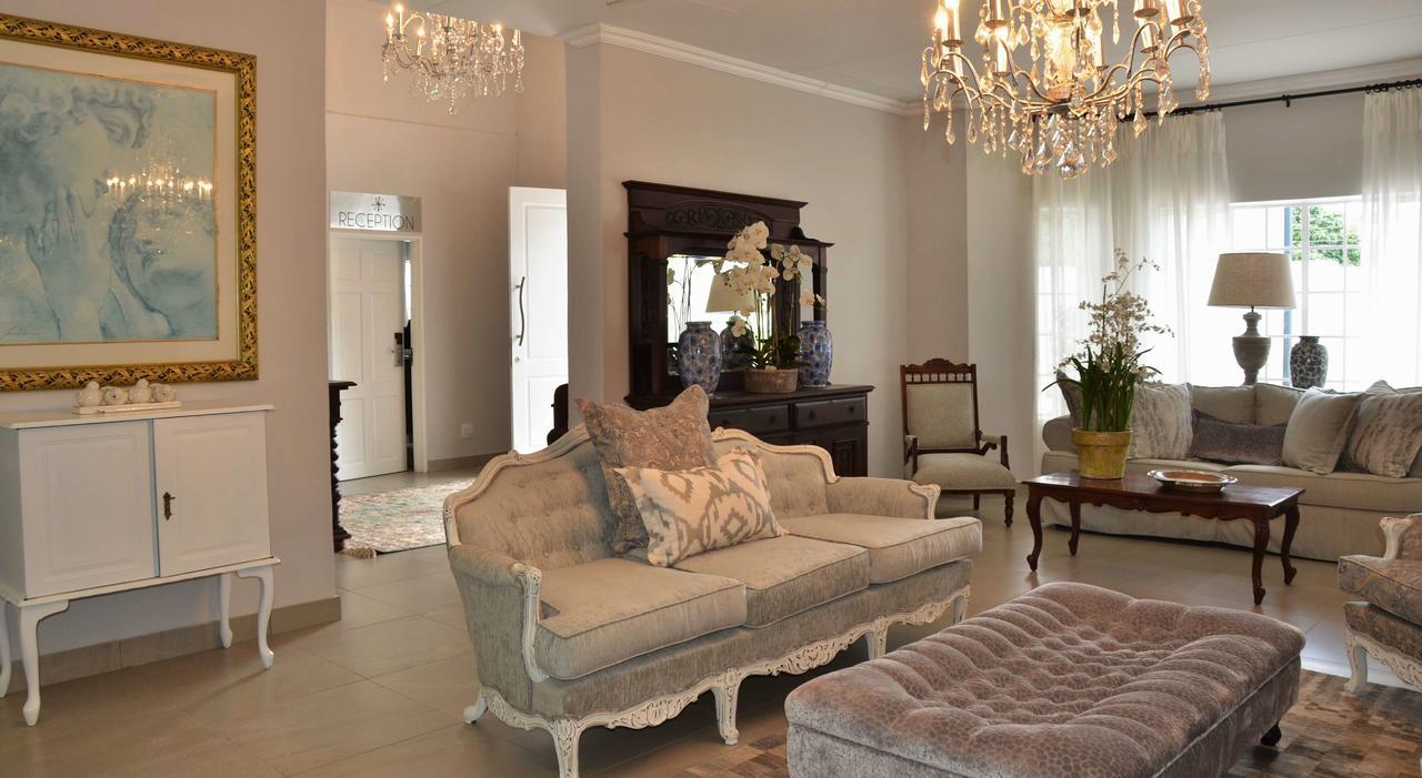 Country Boutique Hotel Уайт-Ривер Экстерьер фото